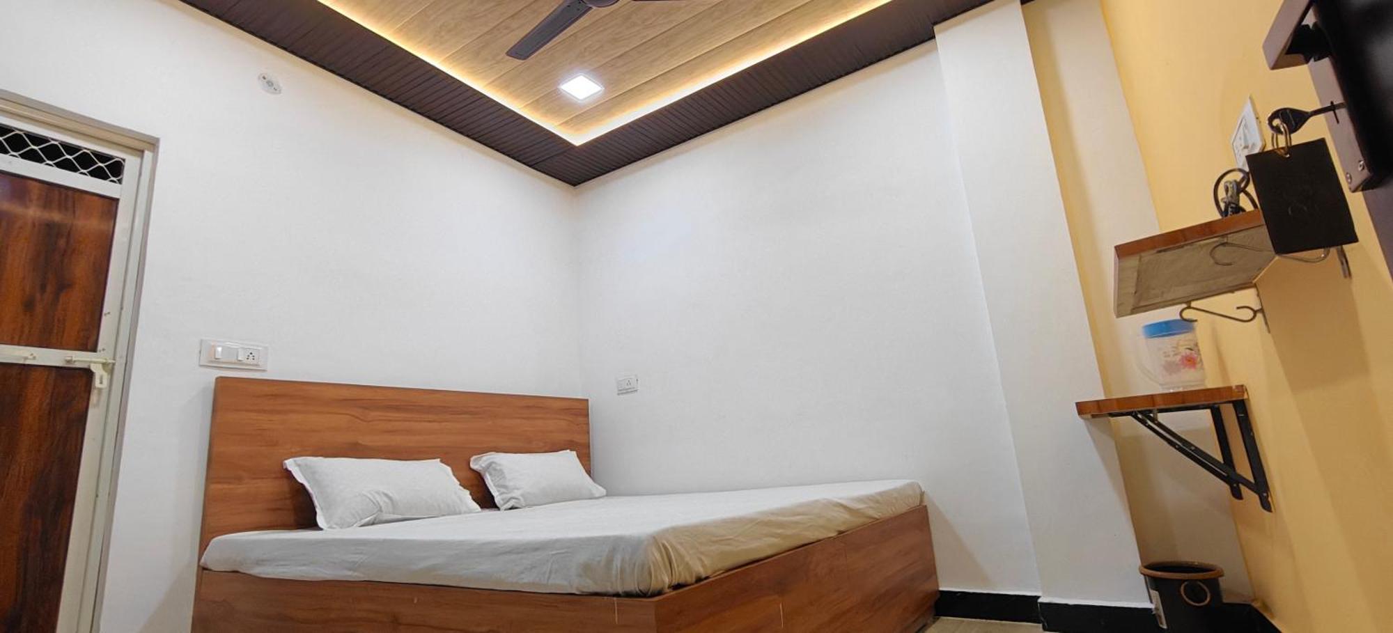 Hotel Mashaal- A Light Lit By Vidhata Jhānsi Dış mekan fotoğraf